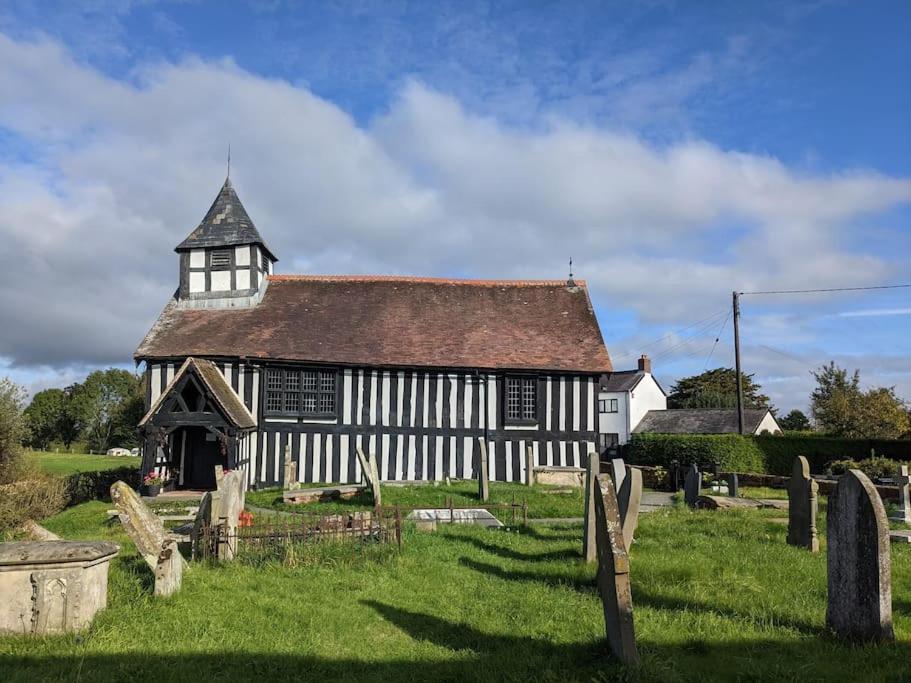 River Cottage, Melverley エクステリア 写真